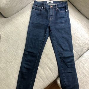 Madewell skinny jeans in dark wash